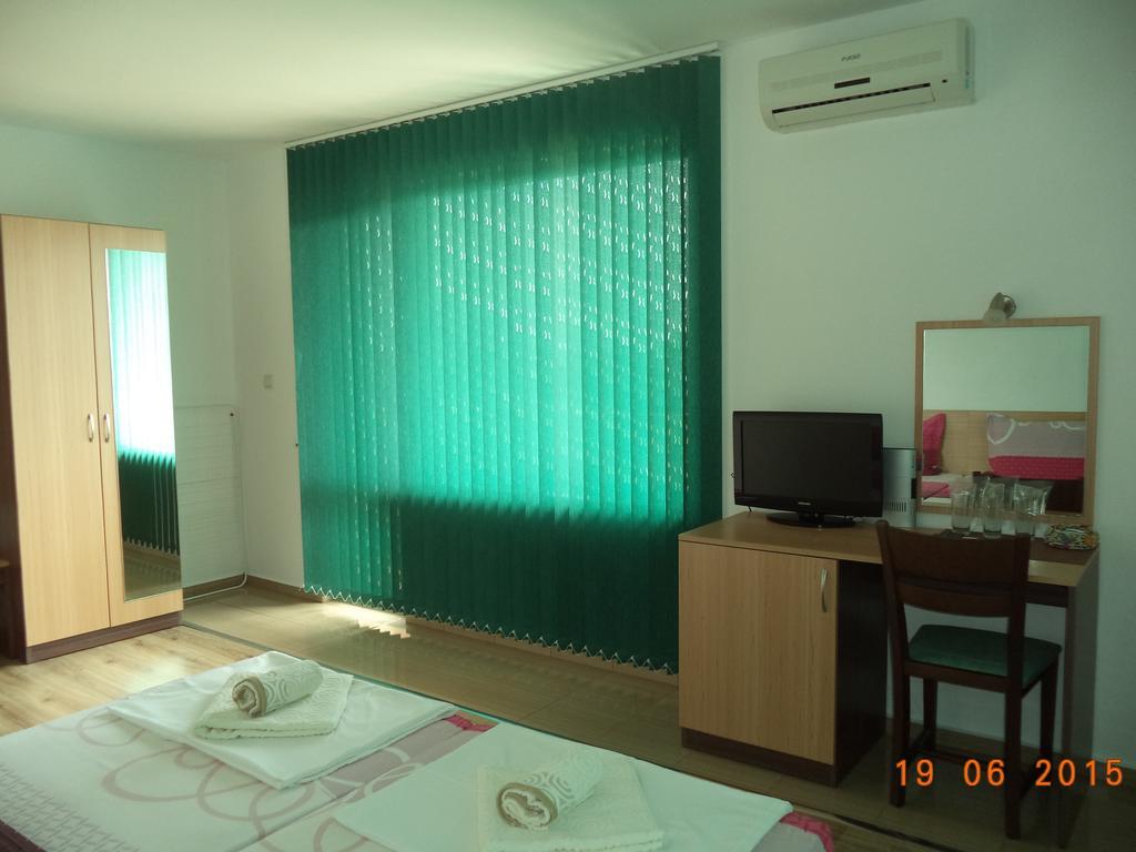 Къща за гости Свети Георги Hotel Созопол Екстериор снимка